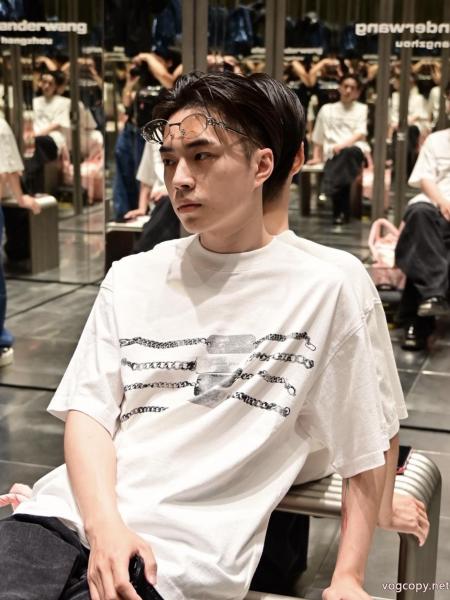 ALEXANDER WANG絶対欲しい 超人気*入手困難 最終セール半袖Tシャツ偽物 ブランド 0