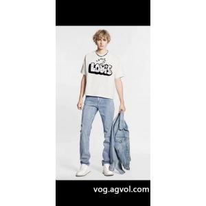 ブランド コピー半袖Tシャツ2026人気新作が登場 オススメのお品 お洒落な存在感 LOUIS VUITTON